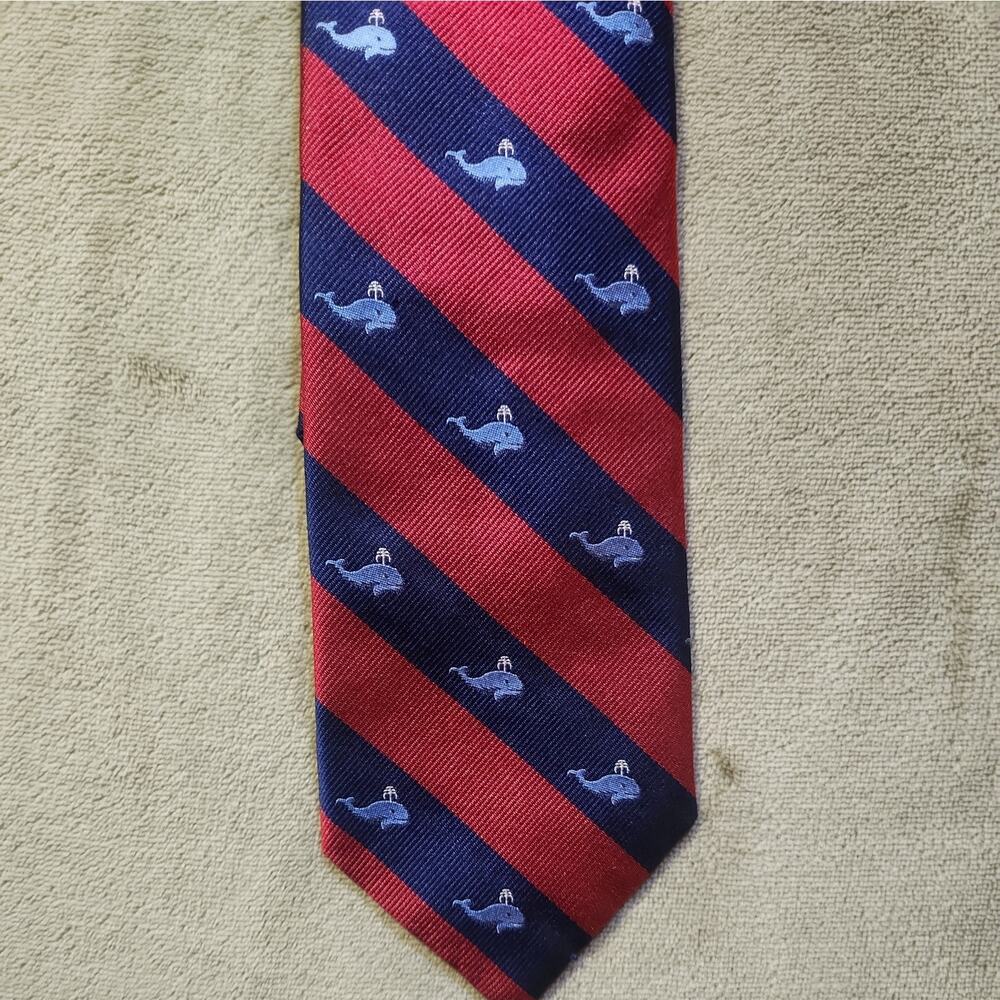 J.Crew mens red and blue striped whale accent necktie 100% English silk USA made